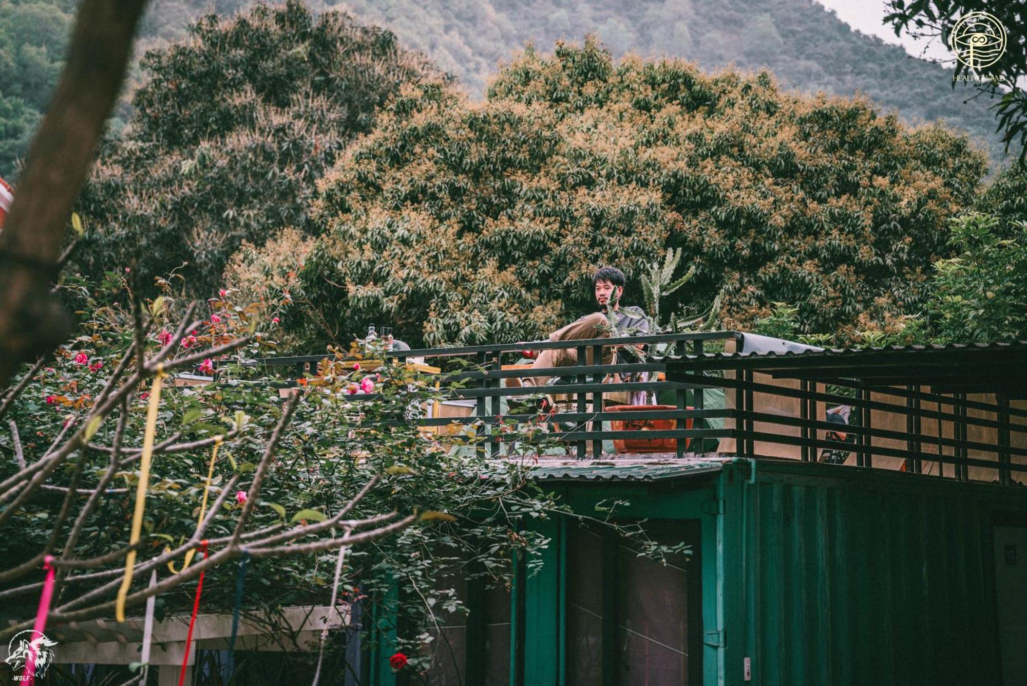 Republic Hostel Cat Ba Xuan Dam Екстериор снимка
